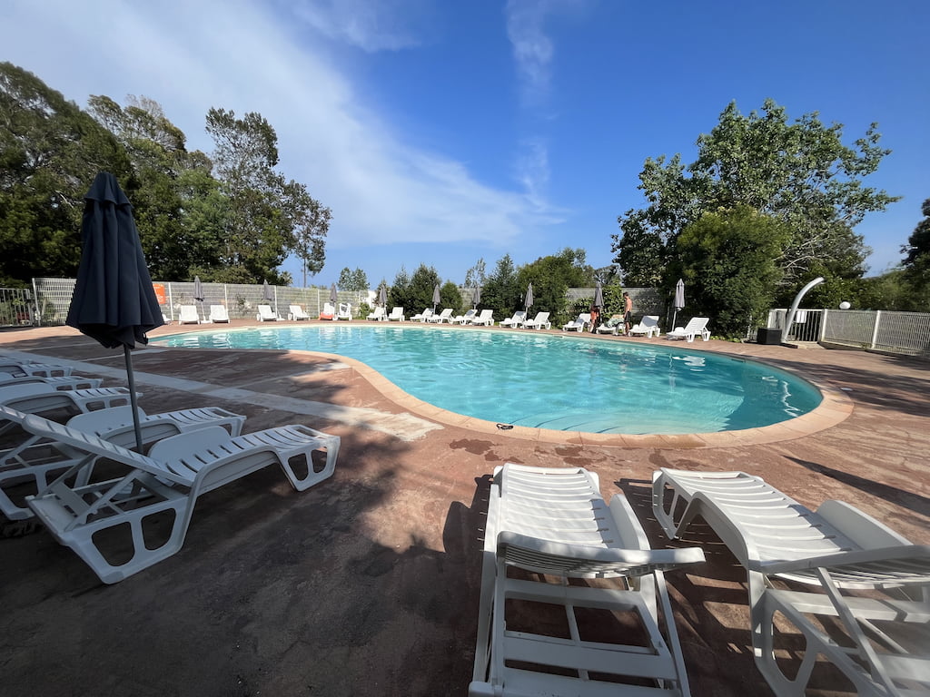 Location mini villa 6 personnes à Favone avec piscine